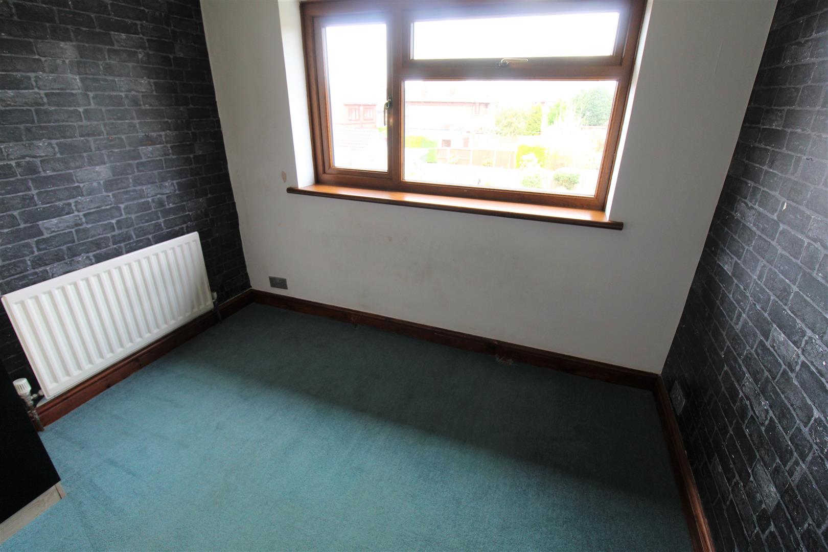 Field Avenue, Baddeley Green, Stoke-On-Trent